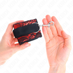 KINK - MUÑEQUERAS CORTAS DE ENCAJE TERCIOPELO Y UNIÓN DE NYLON ROJO-NEGRO 23 X 6.5 CM