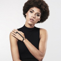 BIJOUX - INDISCRETS MAZE BRAZALETE - ARNÉS PARA MANOS NEGRO